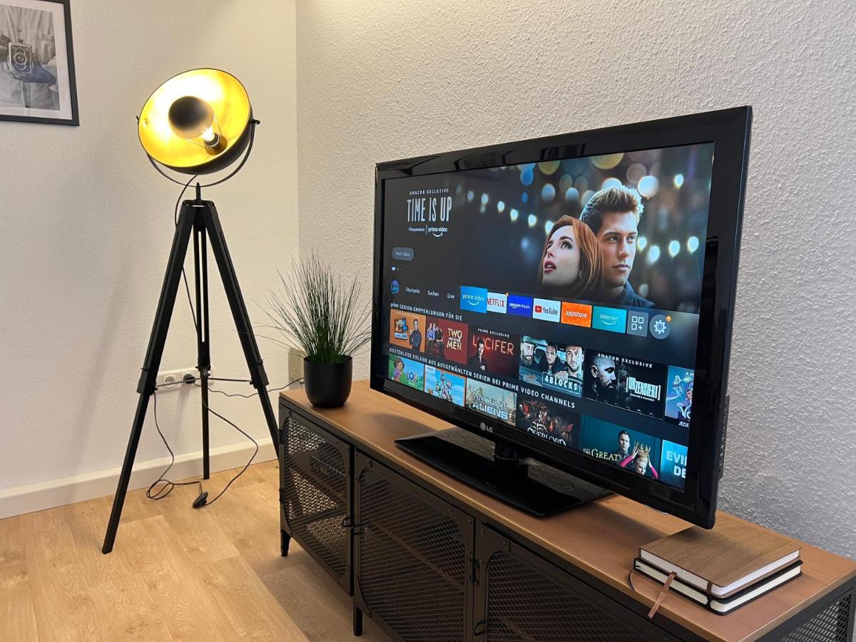 Modernes Haus Fuer 7 Gaeste 90M2 Tv Netflix Wlan Momlingen Εξωτερικό φωτογραφία