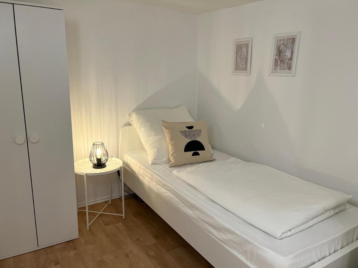 Modernes Haus Fuer 7 Gaeste 90M2 Tv Netflix Wlan Momlingen Εξωτερικό φωτογραφία