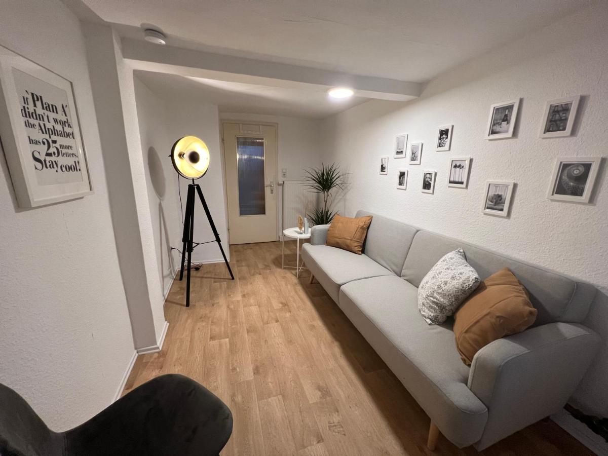 Modernes Haus Fuer 7 Gaeste 90M2 Tv Netflix Wlan Momlingen Εξωτερικό φωτογραφία